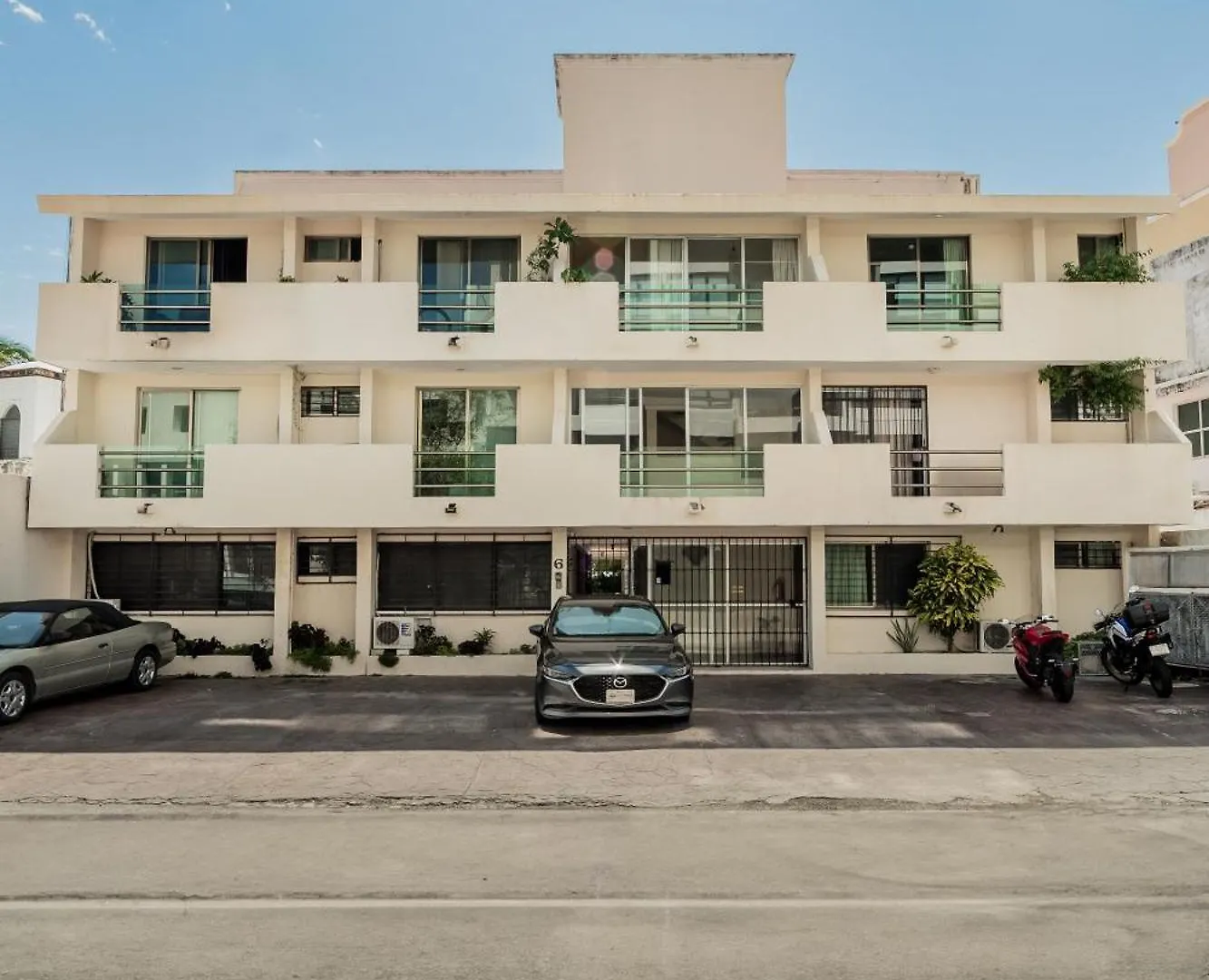 Seaak Cancun Rentals