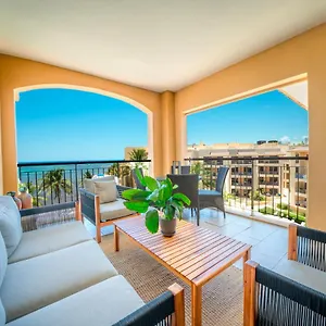 https://condo-surf-405-luxury-oceanview-beachfront-3-br-with.allrivieramayahotels.com