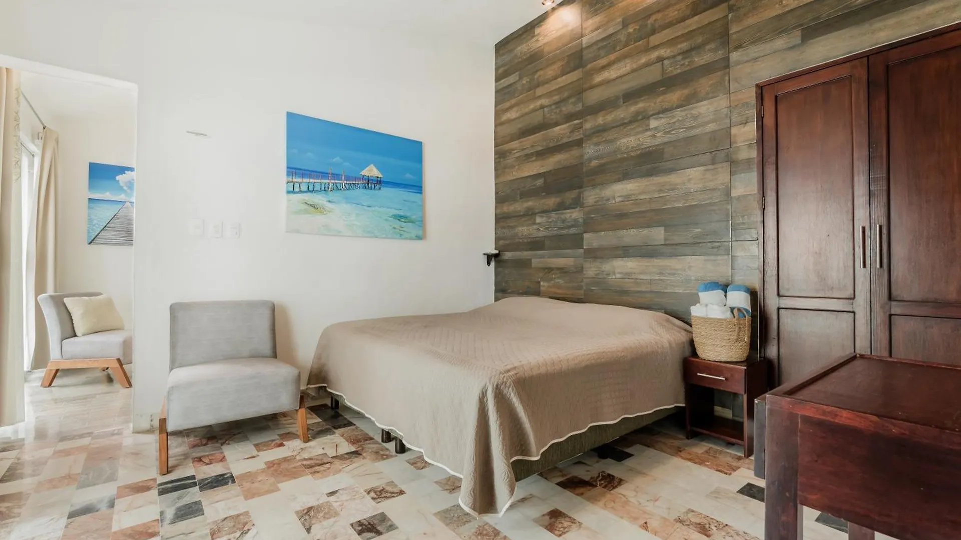 Seaak Cancun Rentals Apartment